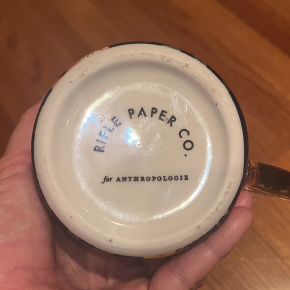 Anthropologie letter H floral mug by Rifle Paper Co, in preowned condition - Picture 2 of 6